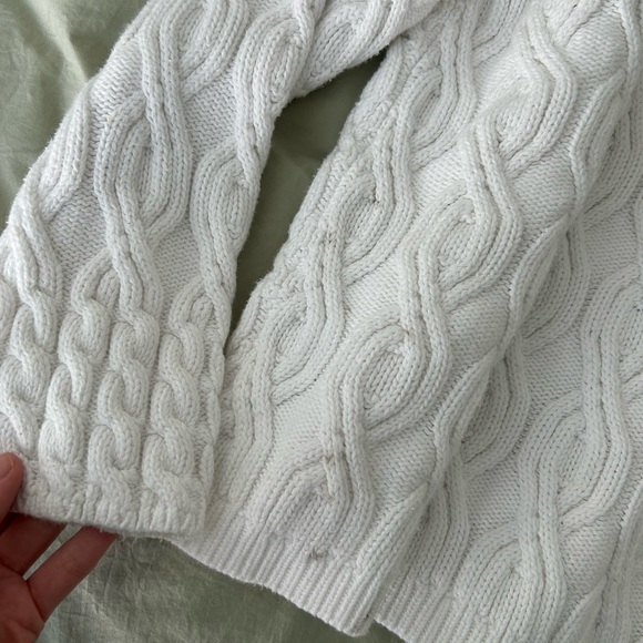 Womens Cable Knit Turtleneck Sweater - Picture 2 of 5